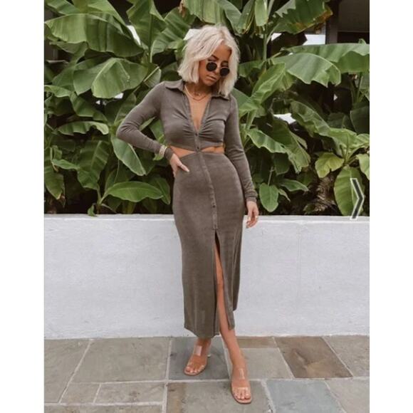 12th Tribe Dresses & Skirts - 12th Tribe Dress Women's Size S Olive Afternoon Delight Cutout Midi Dress New